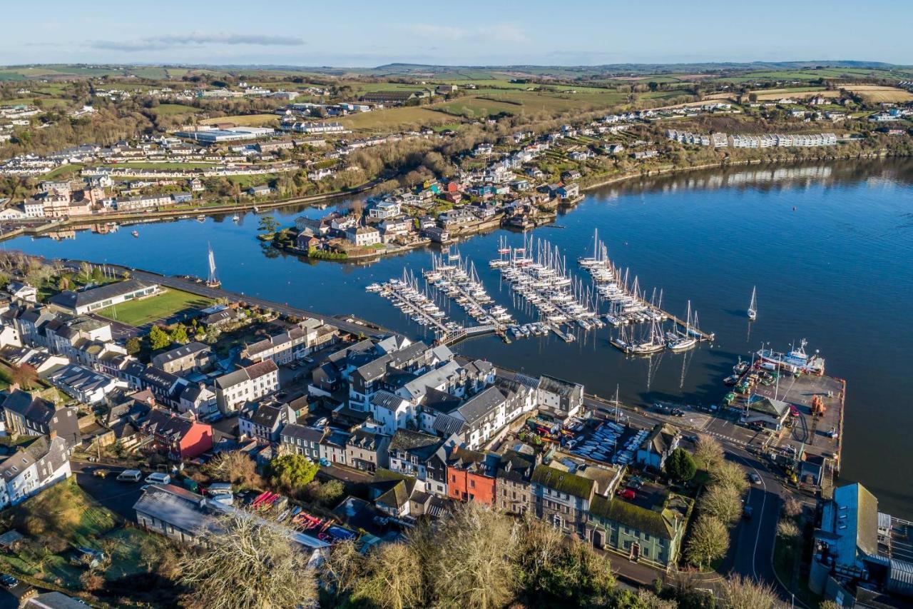 Four Winds,Kinsale Town,Exquisite Holiday Homes,Sleeps 26 Dış mekan fotoğraf