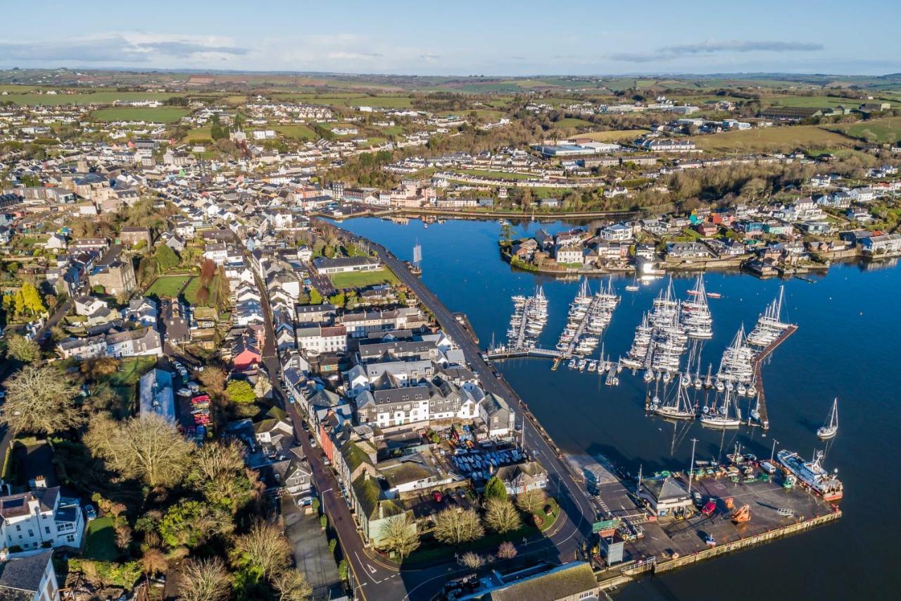 Four Winds,Kinsale Town,Exquisite Holiday Homes,Sleeps 26 Dış mekan fotoğraf